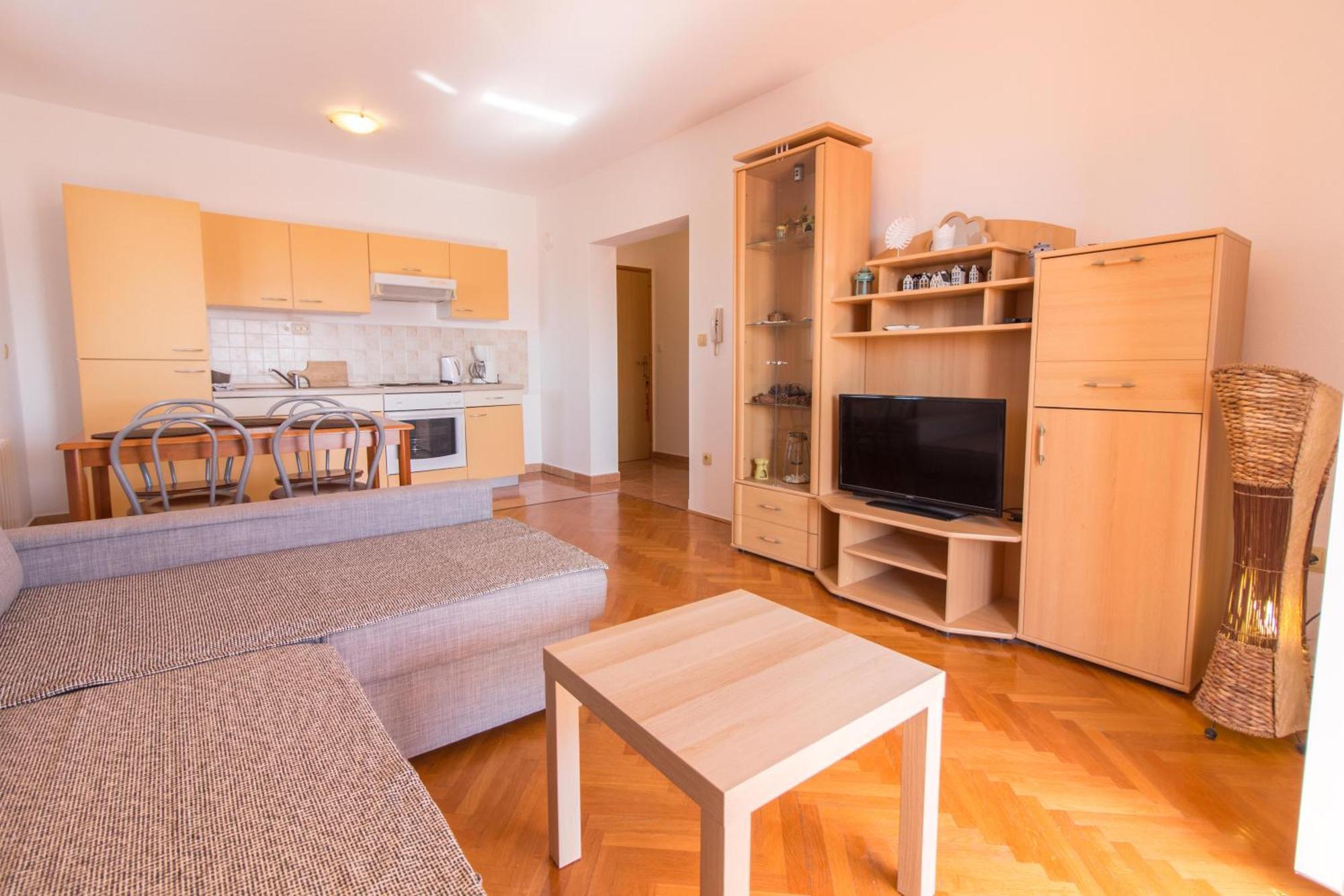 Malinska - Apartment Glavas Exteriör bild