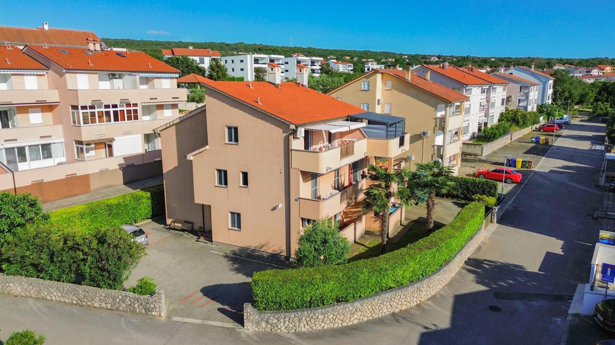 Malinska - Apartment Glavas Exteriör bild